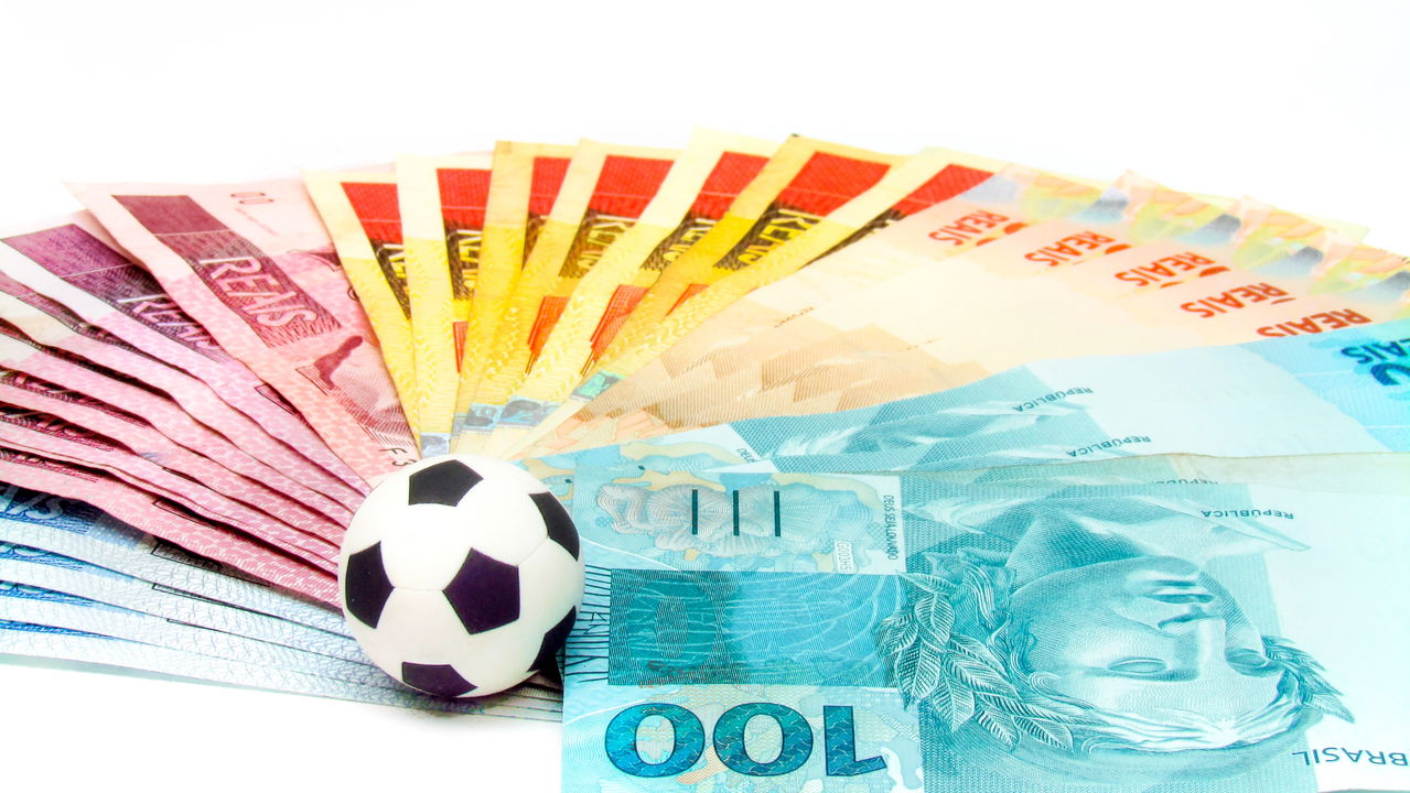 Saiba qual time brasileiro tem a folha salarial mais alta