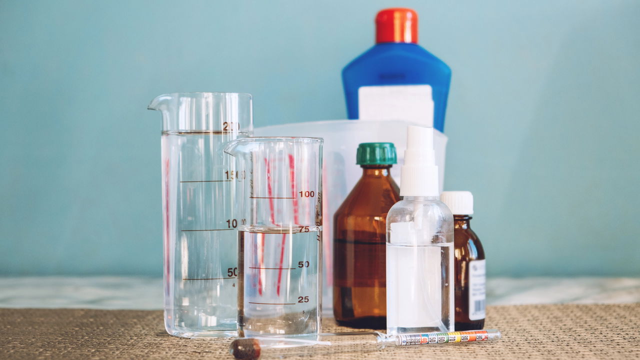 Mistura caseira limpa casa inteira sem produtos químicos e gastando pouco