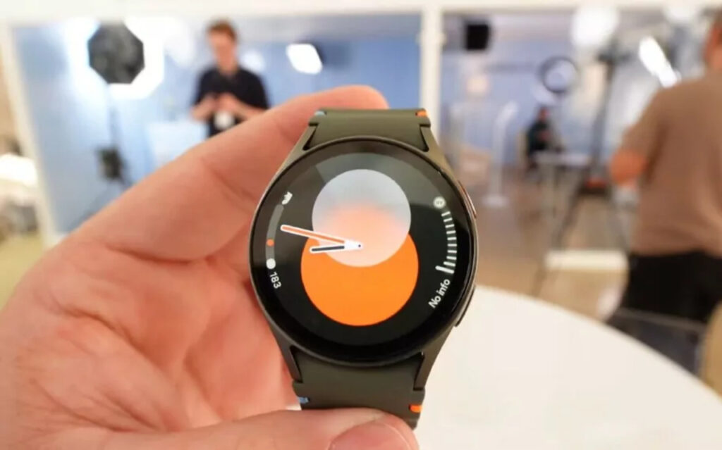 Smartwatch que monitora pressão sem braçadeira

