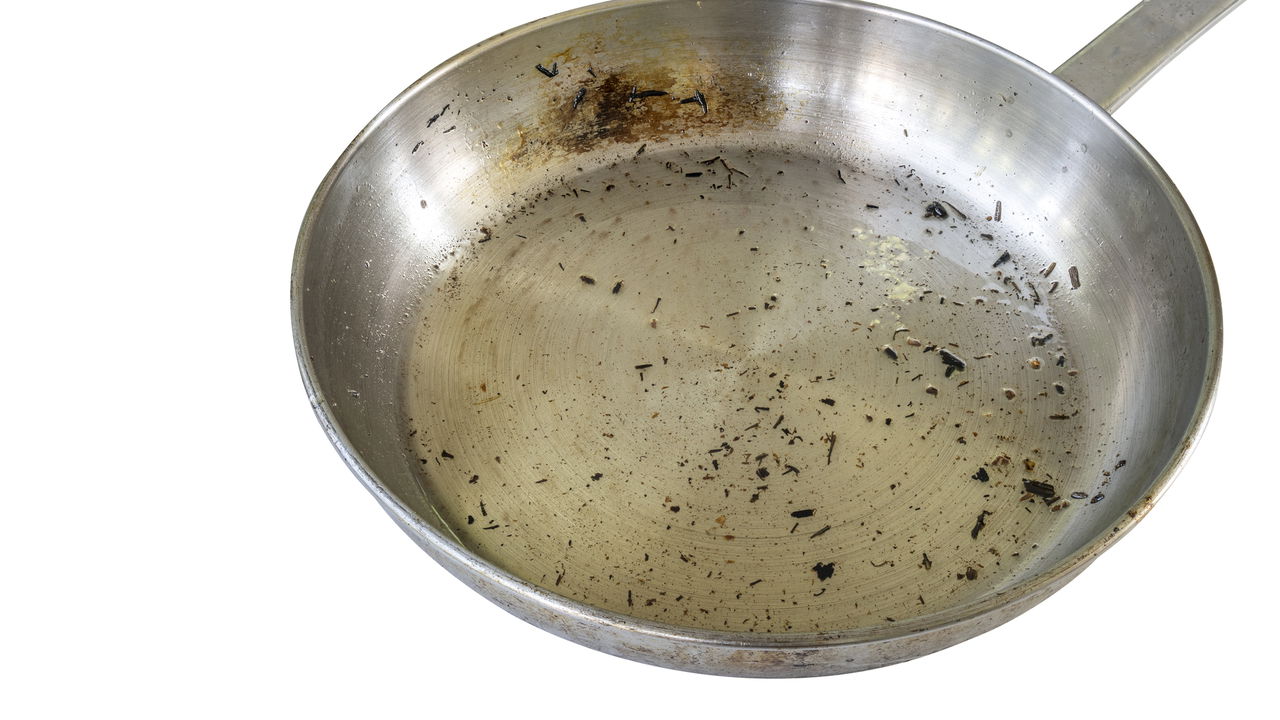 Manter as panelas de inox brilhando pode parecer uma tarefa trabalhosa, mas com métodos naturais, você consegue excelentes resultados e ainda contribui para a sustentabilidade