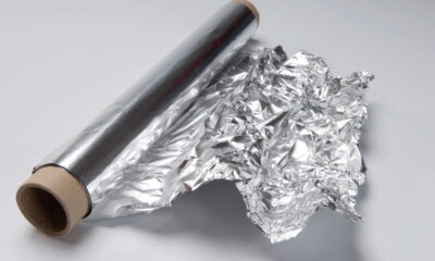 Os limoeiros são valorizados pela beleza de seus frutos e pelo aroma inconfundível que exalam. Sabia que um truque surpreendente com papel alumínio pode elevar significativamente