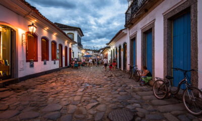 A cidade hipnótica do Brasil com praias de águas cristalinas