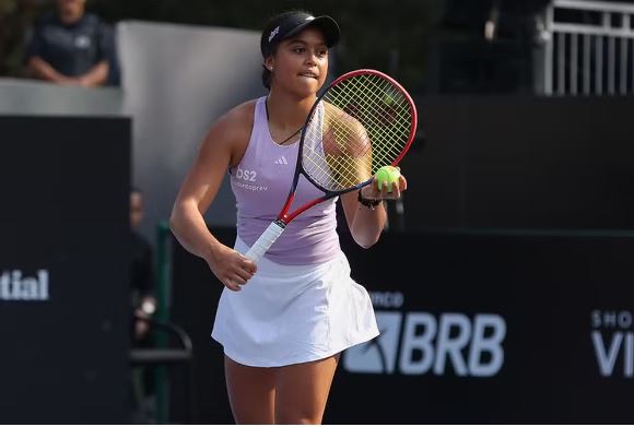 Naná Silva sobe 423 postos no ranking com 1ª vitória em WTA no SP Open; conheça joia de 15 anos