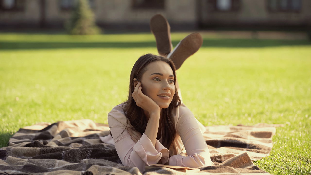 Setembro anuncia uma atmosfera de romance e leveza para três signos do zodíaco. As influências astrológicas ampliam as oportunidades para quem está aberto ao amor, oferecendo experiências agradáveis e conexões verdadeiras