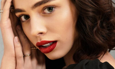 Se você tem o rosto redondo, encontrar os cortes de cabelo mais adequados pode ser desafiador, mas também uma ótima oportunidade de destacar sua beleza única