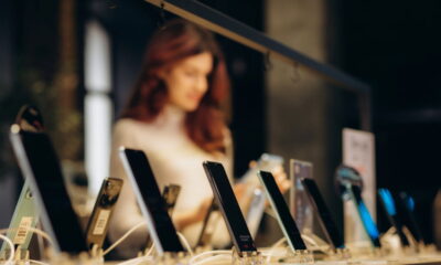 O celular com 6000 mAh e tela OLED que vai te impressionar