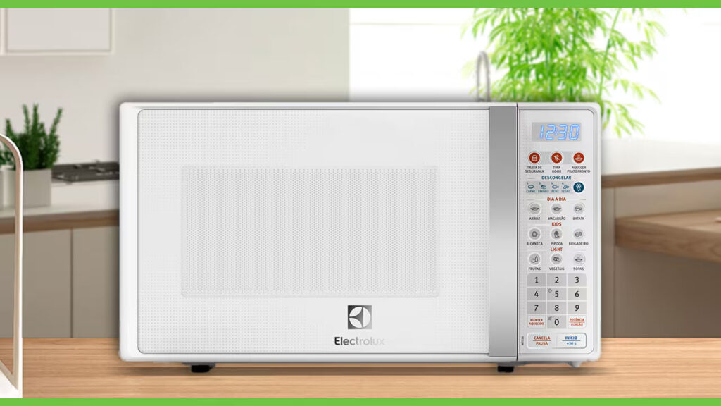 O micro-ondas que promete economia real de energia sem perder potência

