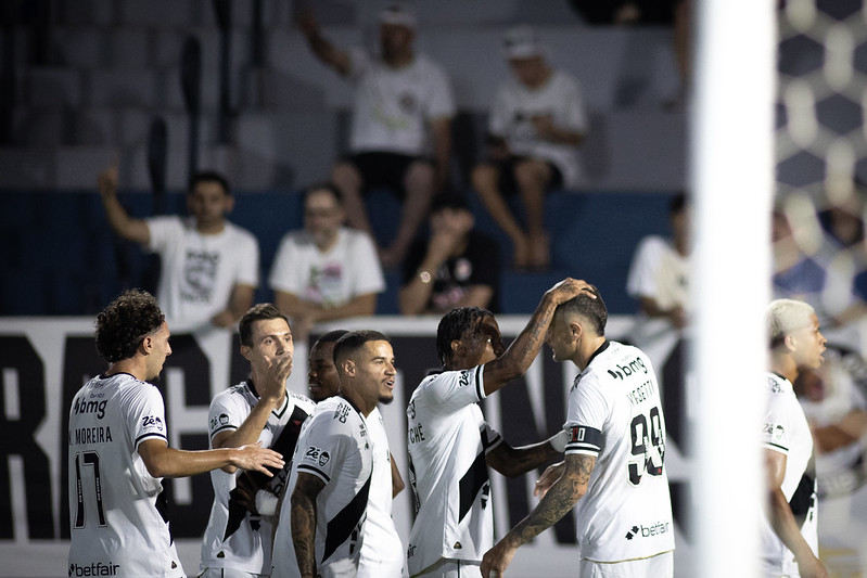 Red Bull Bragantino x Vasco da Gama pelo Campeonato Brasileiro realizado no Estádio Estádio Municipal Cícero de Souza Marques. Fotos: Matheus Lima/Vasco.