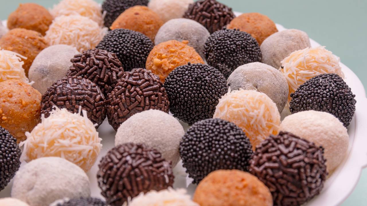 Brigadeiro gourmet prático e delicioso para qualquer hora