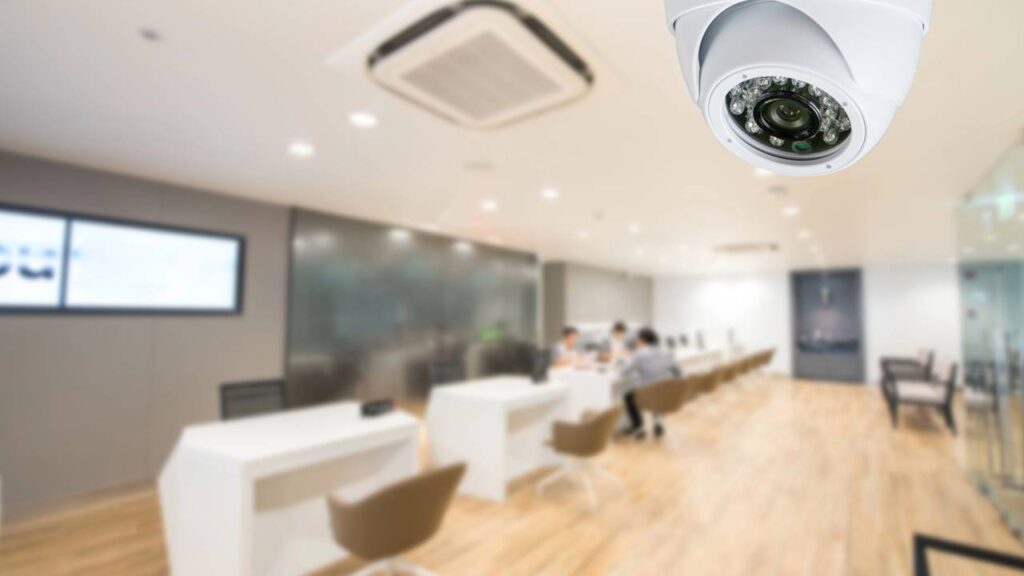 Os gadgets inteligentes que estão transformando as casas no Brasil
