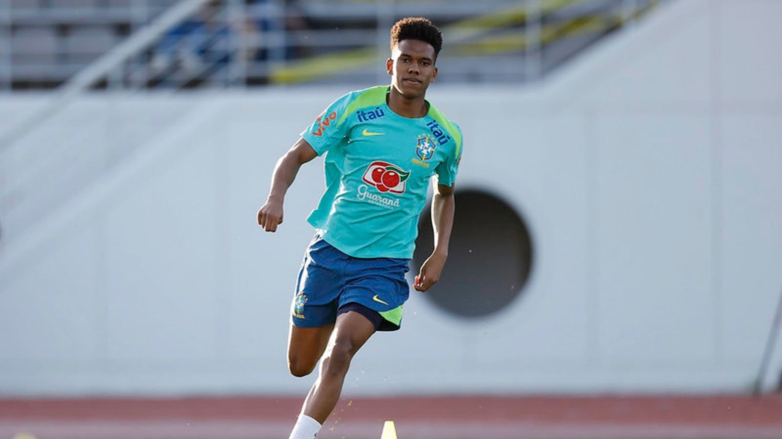 Estevao-Selecao-Brasileira