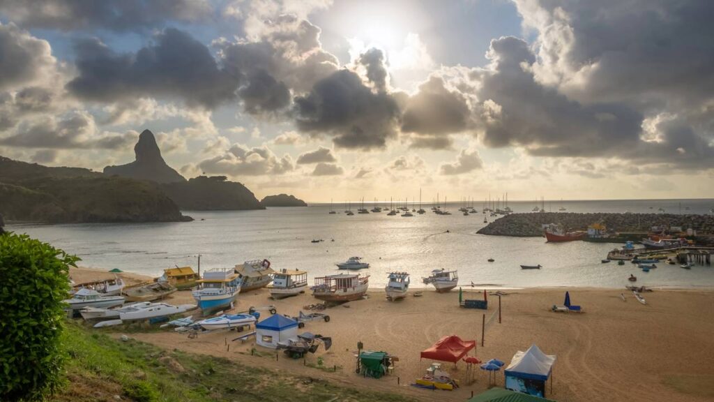 Tupi Outubro Tupi Outubro 100% G155 As cidades mais bonitas do Brasil para visitar pelo menos uma vez As cidades mais bonitas do Brasil para visitar pelo menos uma vez Ativar a compatibilidade com o leitor de tela Para ativar o suporte para leitor de tela, pressione Ctrl+Alt+Z Para saber mais sobre atalhos de teclado, pressione Ctrl+barraPatryck Reinehr abandonou o documento.