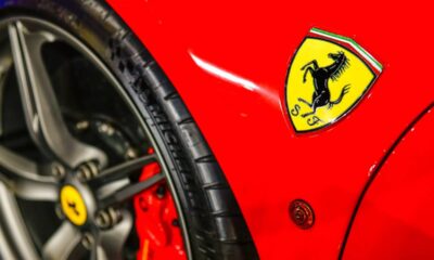 Ferrari lança seu primeiro carro elétrico com mais de 1.000 cv de potência