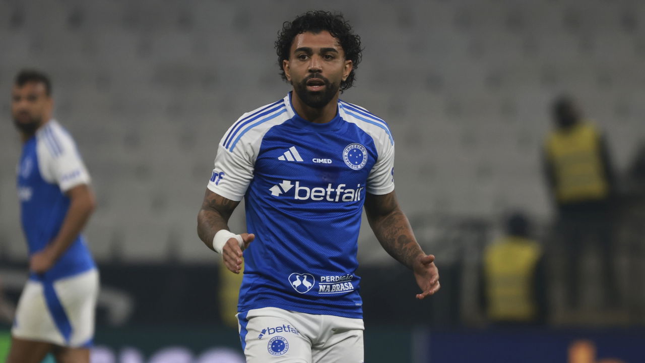 Os cinco maiores salários de jogadores atuando no Brasil