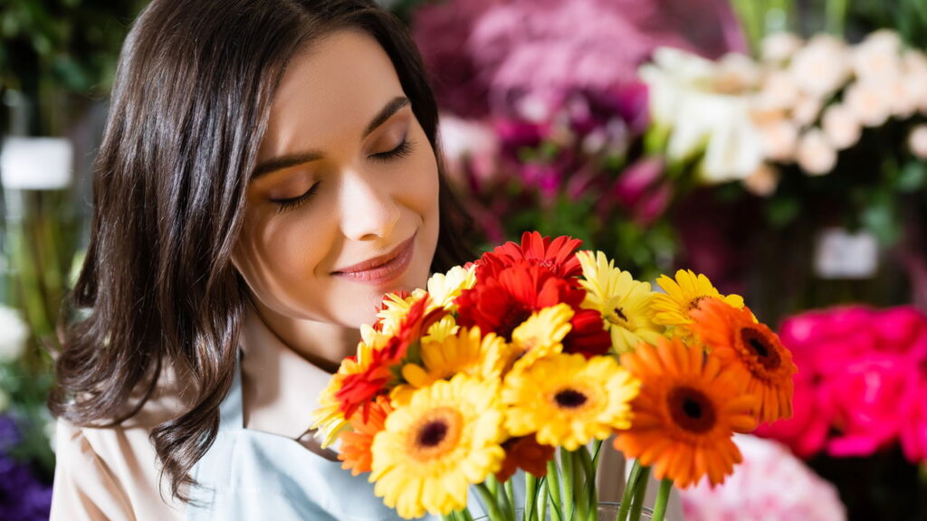 Setembro marca o início da primavera, tornando-se o mês ideal para revitalizar o jardim com flores que permanecem exuberantes até o verão