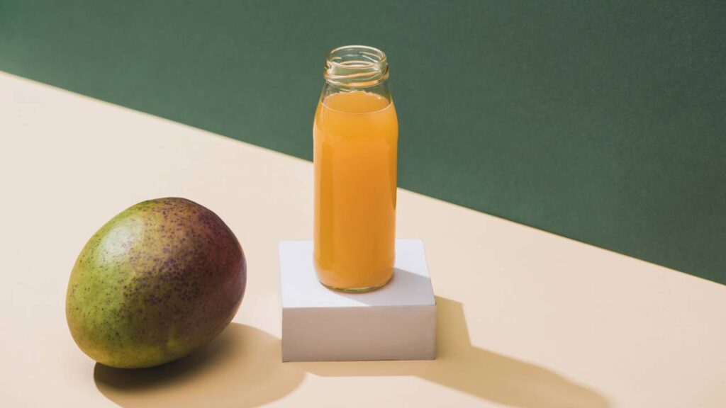 As mangueiras são conhecidas pela produção de frutos suculentos e doces, mas em algumas situações suas frutas podem apresentar amargor. Entender as causas desse problema ajuda o produtor a preservar a qualidade das mangas e evitar perdas.