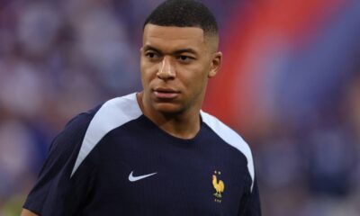 PSG acusa Mbappé de “má-fé” e cobra indenização milionária