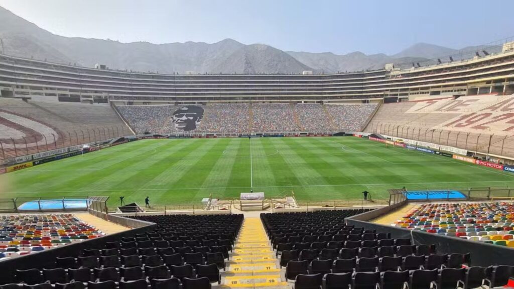 Monumental-de-Lima-Peru