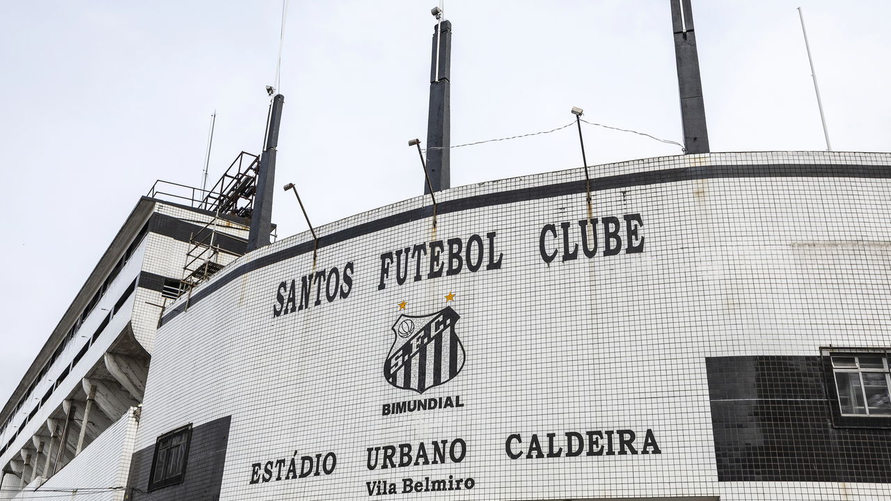 Santos arranca empate com o Grêmio nos minutos finais e segue na luta contra o Z4