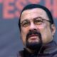 Steven Seagal apresenta seu primeiro filme em seis anos