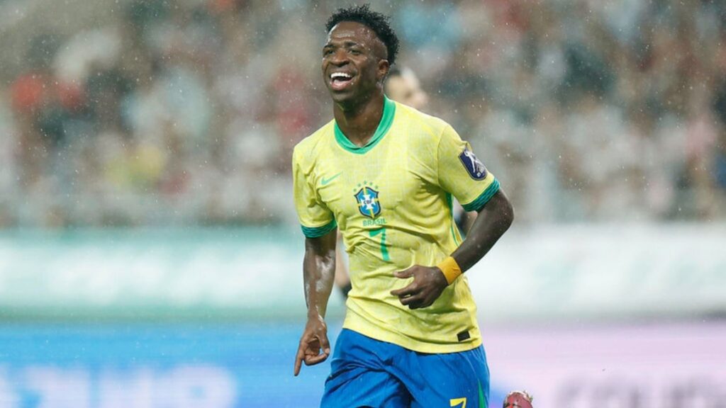 Vinícius Júnior marca presença na festa da filha de Virgínia e chama a atenção da mídia