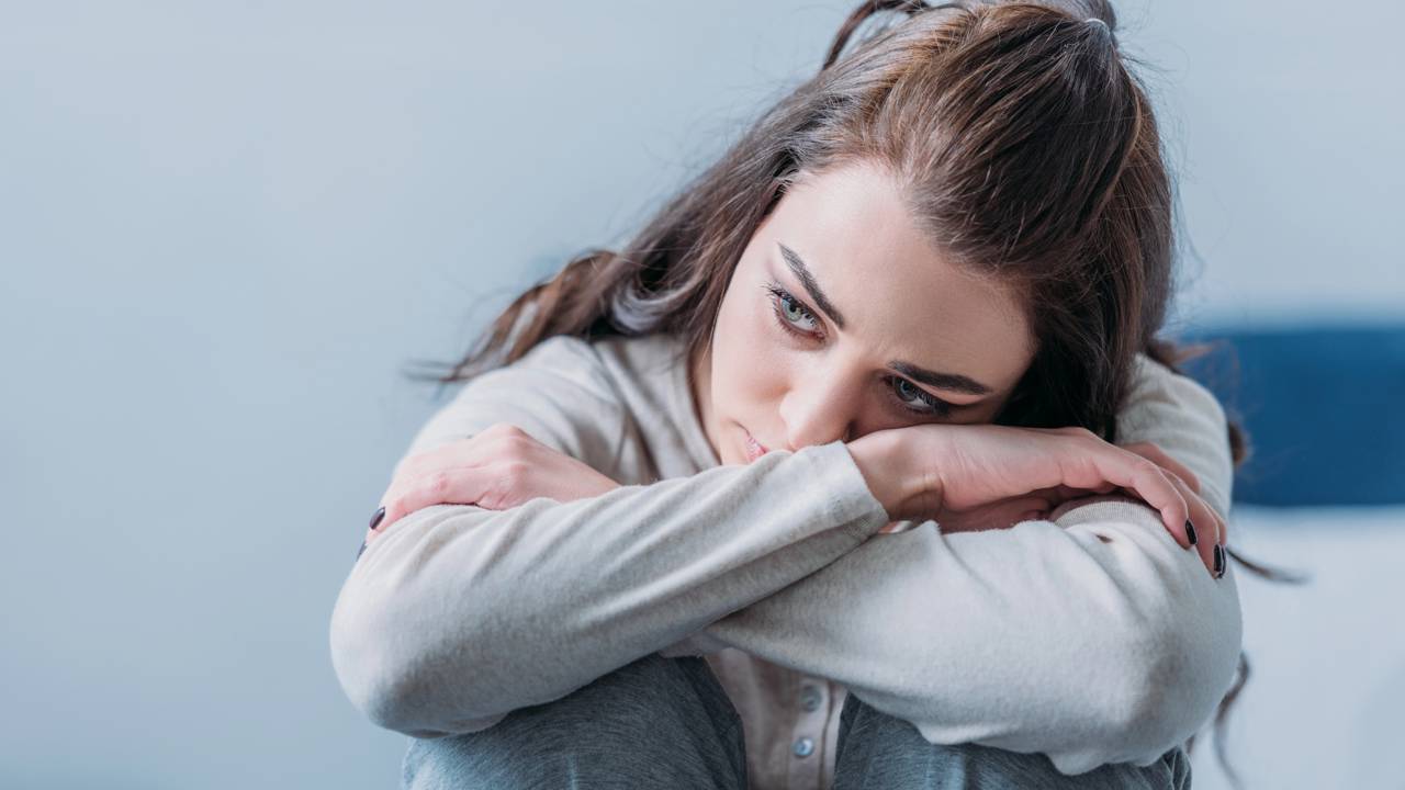 Os signos que mais sofrem com ansiedade em fases de lua cheia