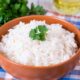 Como fazer arroz soltinho de forma simples e sem erro