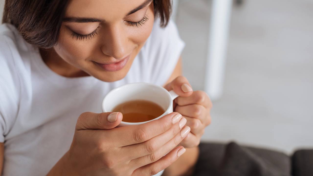 Unhas fortes e saudáveis podem ser conquistadas de maneira natural, sem o uso de produtos químicos