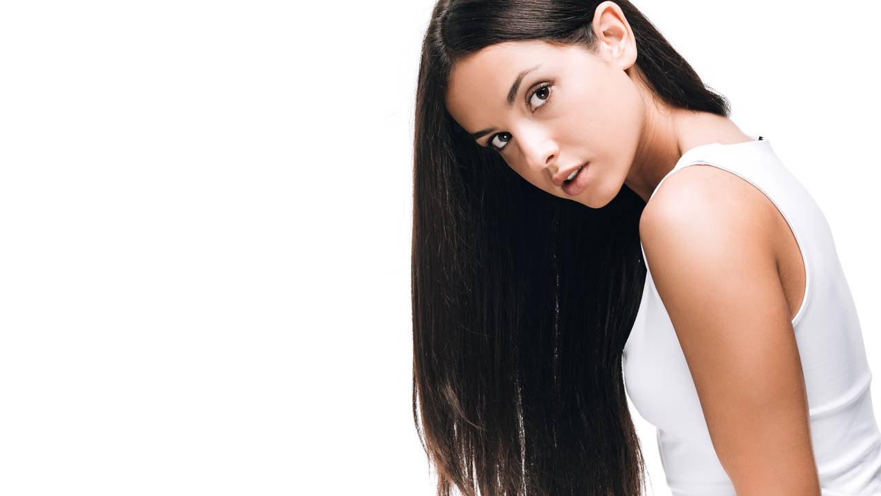 Como dar brilho ao cabelo em casa com uma receita simples e acessível