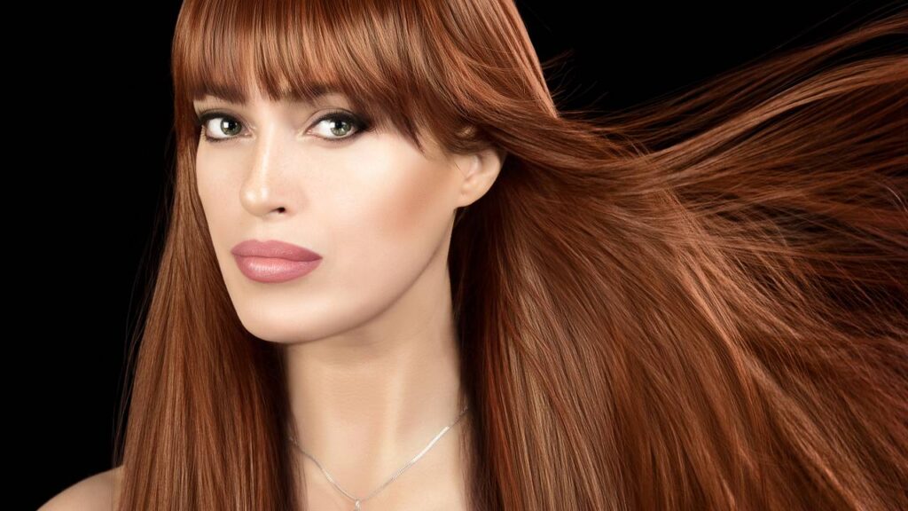 A franja ideal pra quem quer realçar os traços e suavizar o formato