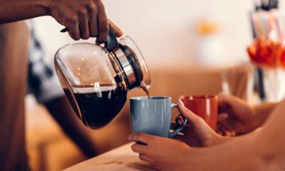 Café é vilão ou herói do coração? A verdade que os cardiologistas explicam