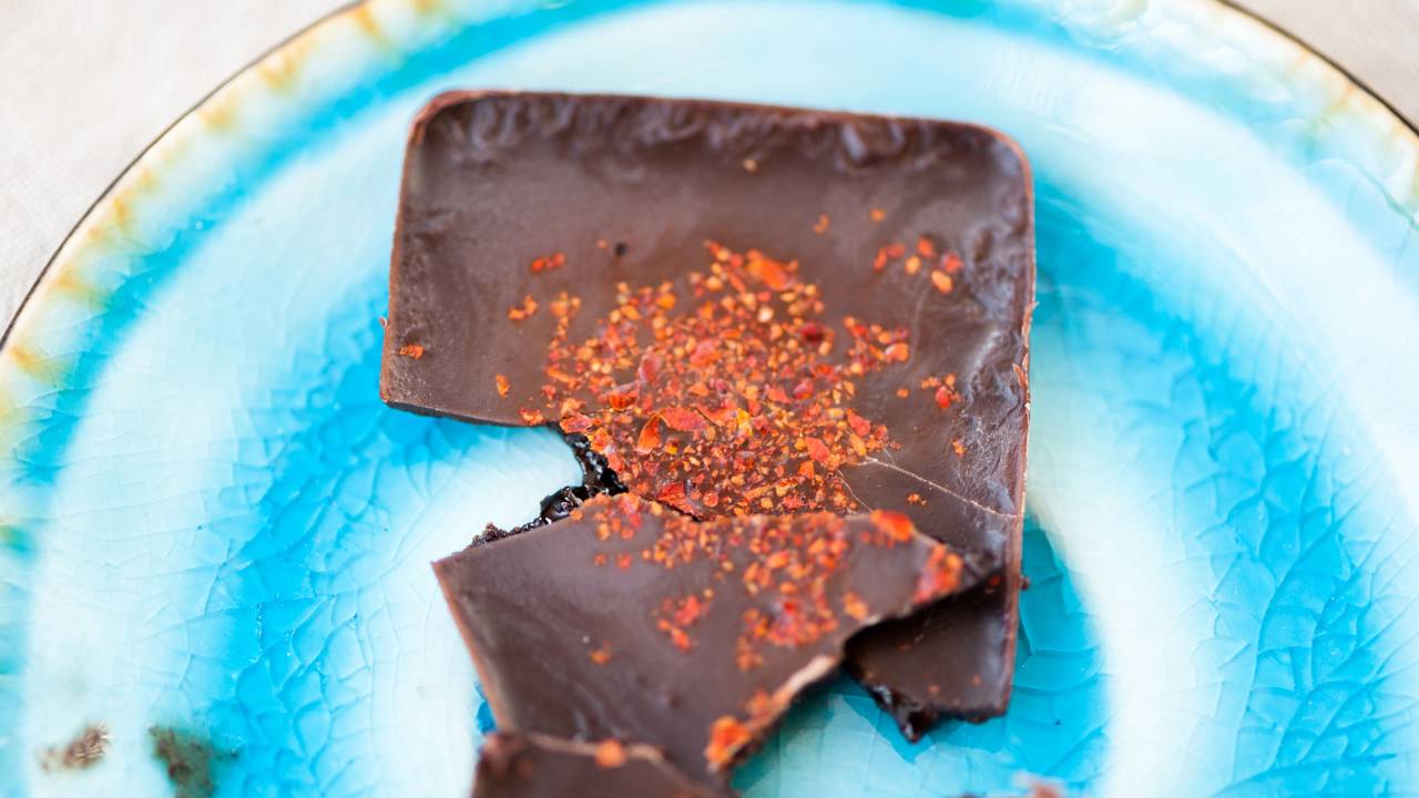 Quanto custa plantar essa fruta docinha e crocante em casa