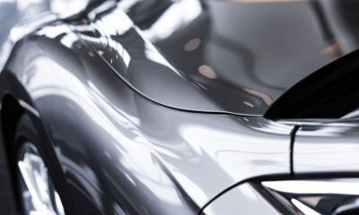 Como deixar seu carro brilhando como novo sem precisar de polimento