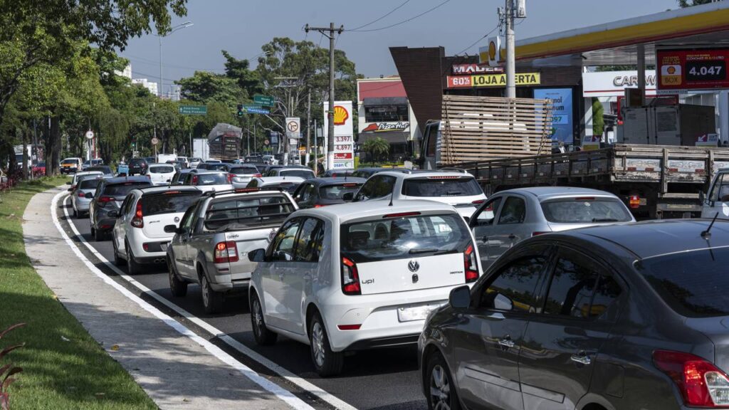 Os carros com melhor desempenho para enfrentar o trânsito das cidades brasileiras
