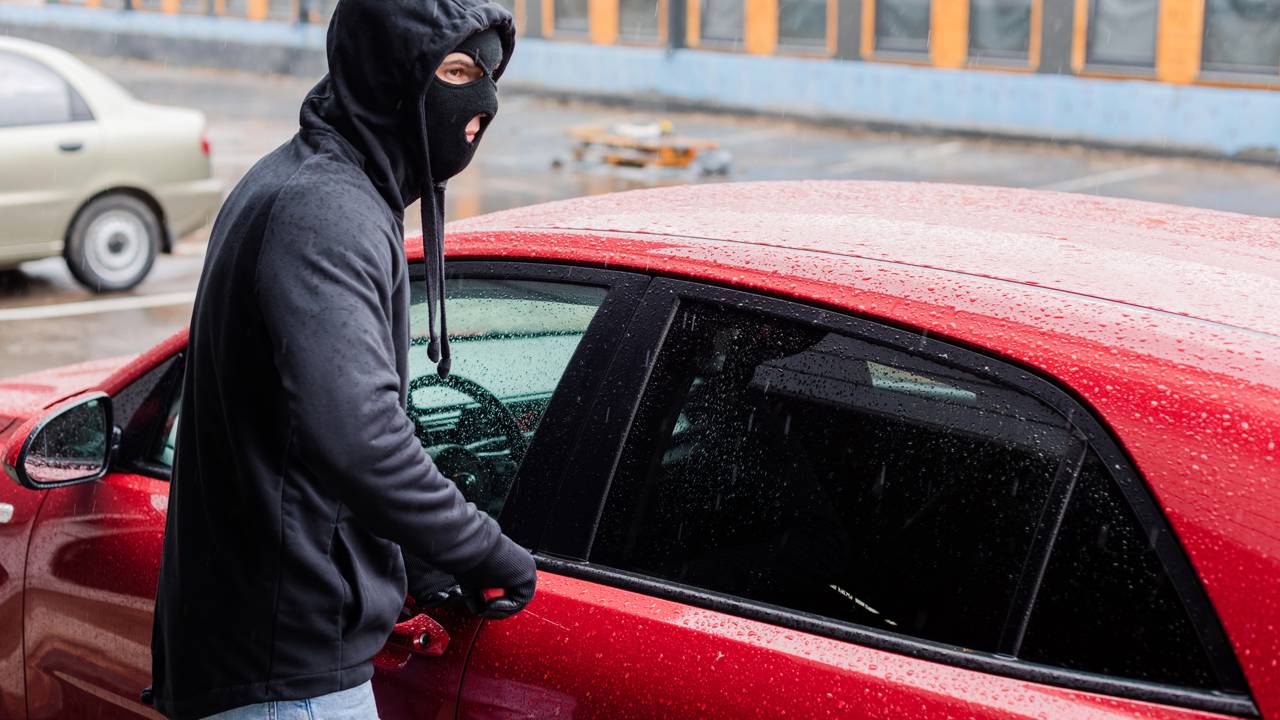 Os 10 carros mais roubados do Brasil e como se proteger