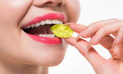 Já pensou ter em casa uma fruta que parece bala azedinha natural?