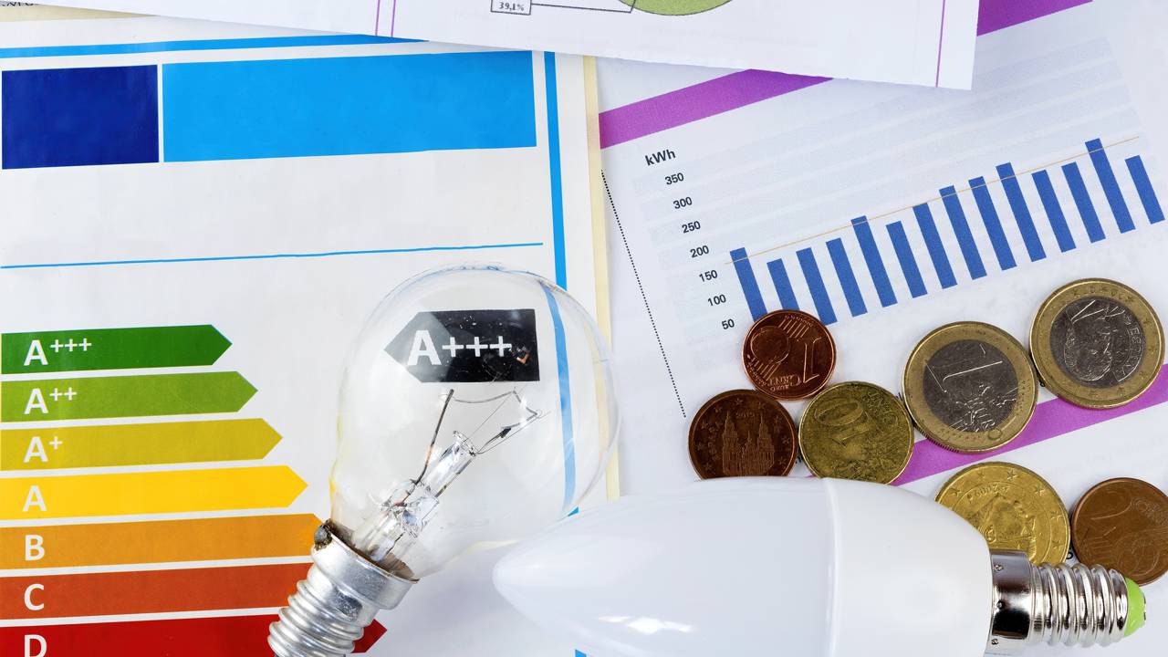 Como reduzir a conta de luz com práticas diárias e escolhas inteligentes