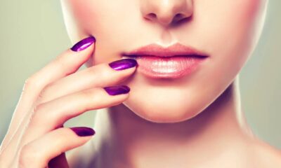 Manter a cor do esmalte intacta por mais tempo exige cuidados diários e técnicas apropriadas desde a preparação até o pós-esmaltação