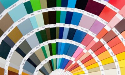 As cores que estão dominando a decoração em 2025 e transformando os ambientes