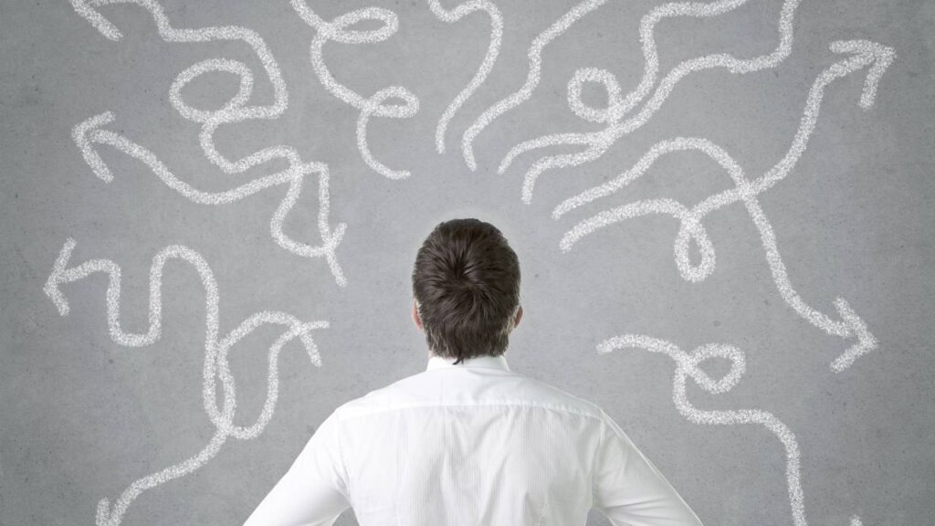 Hoje o universo favorece decisões ousadas para 3 signos que costumam pensar demais