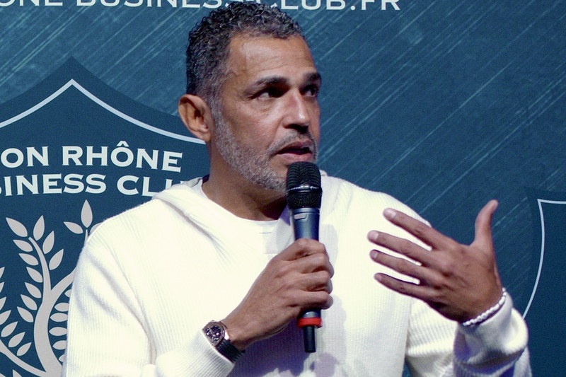 Sonny Anderson (Foto: Lyon Rhone Club)