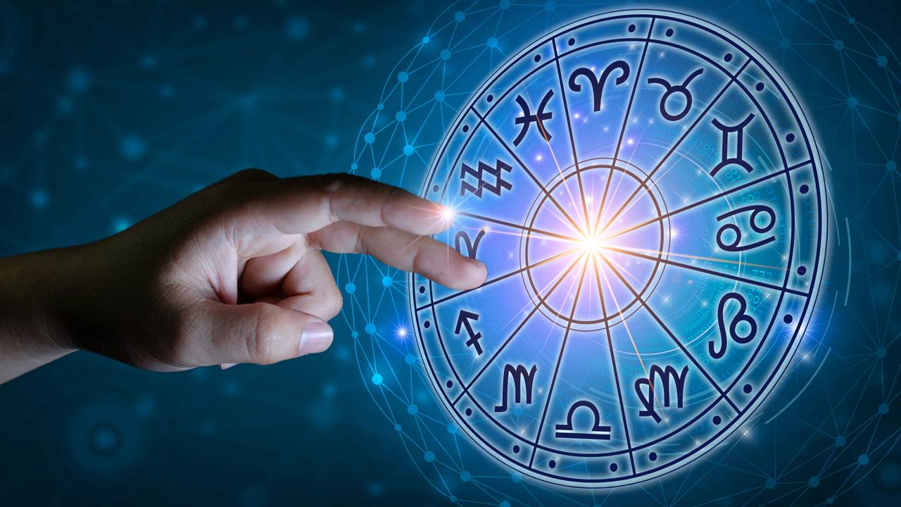 Certos signos do zodíaco possuem traços que podem torná-los alvos mais fáceis para amizades falsas. Neste artigo, vamos mostrar quais são esses signos, explorando as razões