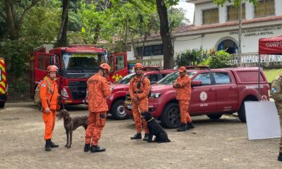 Bombeiros realizam buscas por idoso desaparecido na Urca
