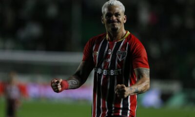 Luciano decide se permanecerá ou deixará o São Paulo em 2026
