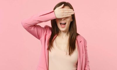 Manter o corte de cabelo atualizado é essencial para garantir uma aparência arrumada e cuidar da saúde dos fios, mesmo sem frequentar o salão frequentemente