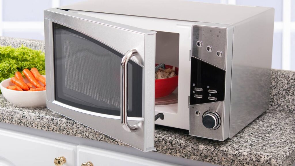 O eletrodoméstico que faz sua conta de luz disparar escondido
