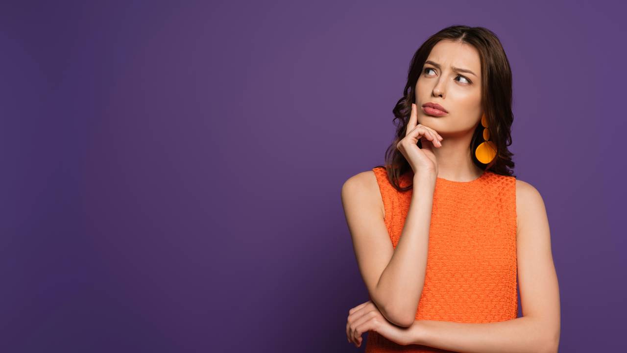 Qual é o aumentativo de "moça"?