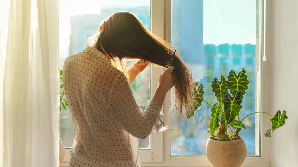 Transformar o visual de maneira rápida com penteados fáceis pode aumentar sua autoconfiança e praticidade diariamente