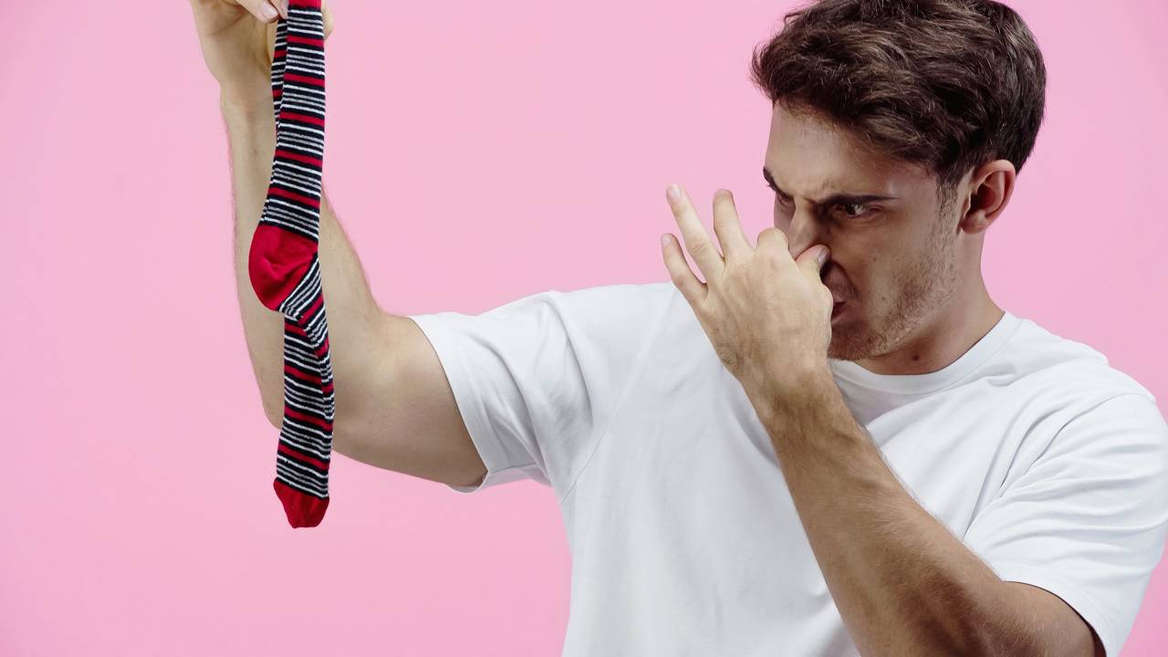 Água com vinagre tem me ajudado a eliminar os odores das roupas