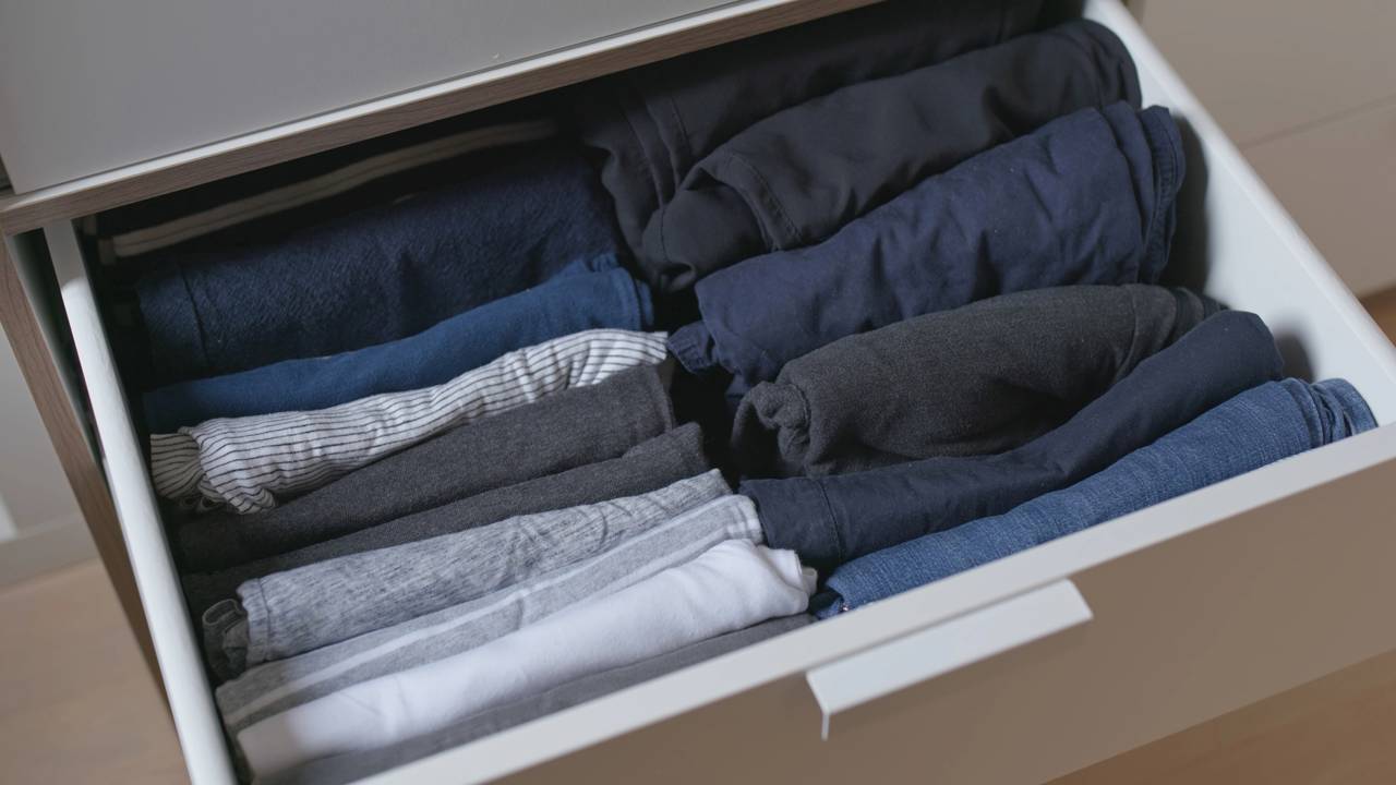 Passei a guardar roupas com sabonete no armário e o cheiro melhorou demais